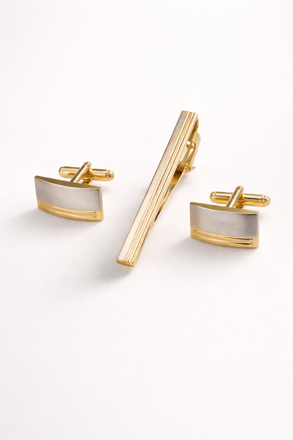 The Royal Victoria Set | Mother-of-Pearl Cufflinks & Tie Clip Collection